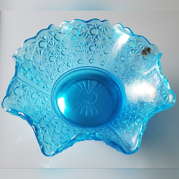 Fenton Daisy and Button 10 3/4" Irredescent Blue WOW Bowl - Picture 2 of 16